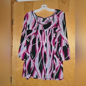 Women's Black and Pink Patterned Top